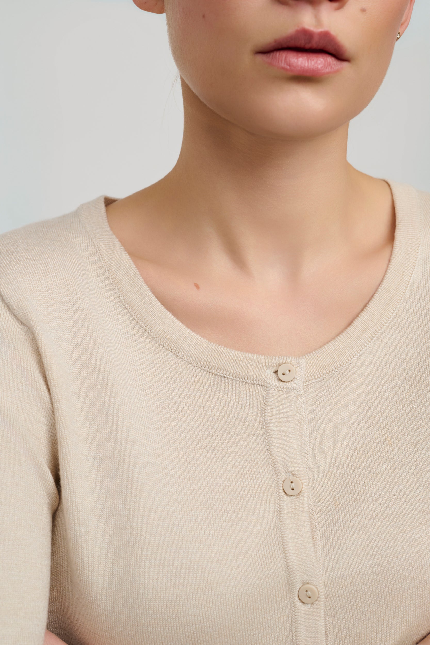 OMDolly Cardigan